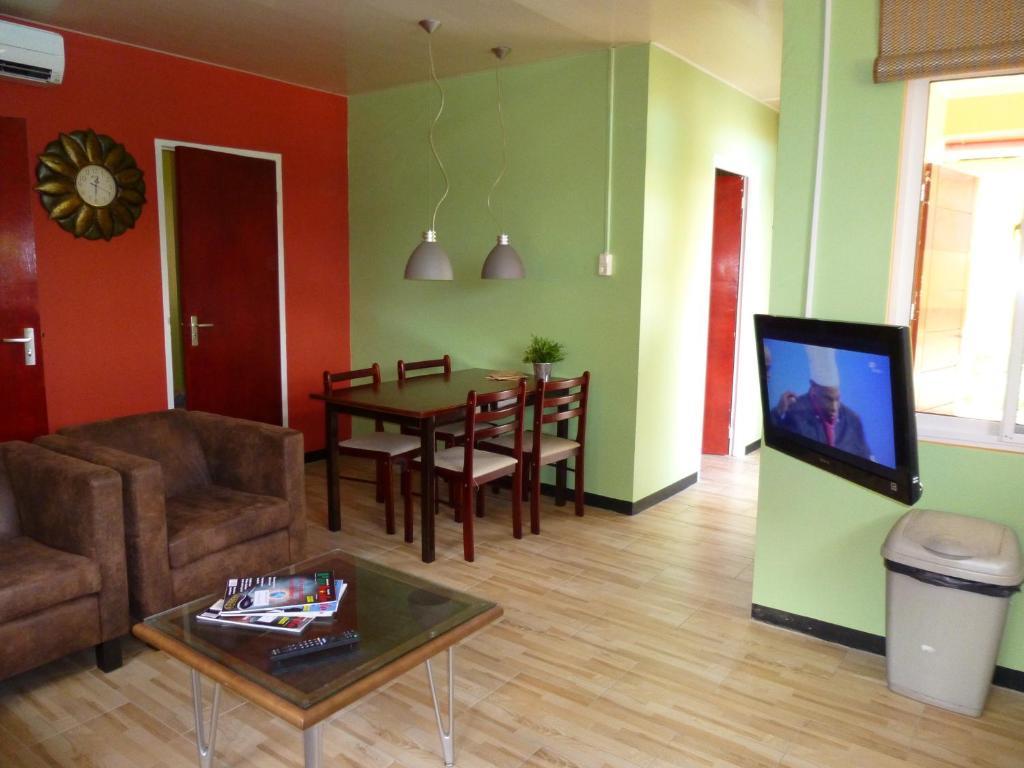 Kekemba Apartments Парамарибо Номер фото